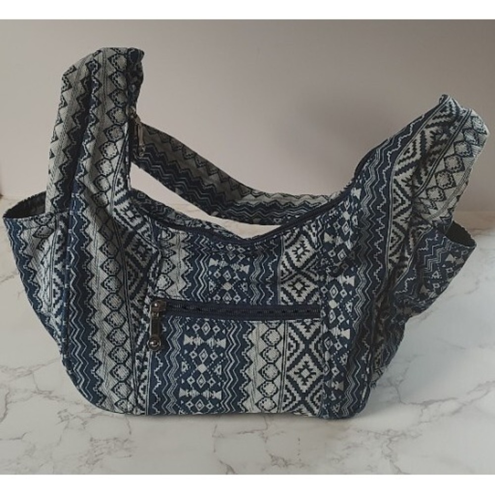 Gold Coast Shoulder Hobo Bag Handbag - Navy Off White & Silver Accents A19
